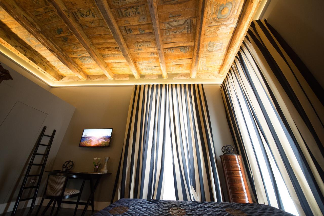 Palazzo Cannavina Suite&Private SPA Campobasso Esterno foto
